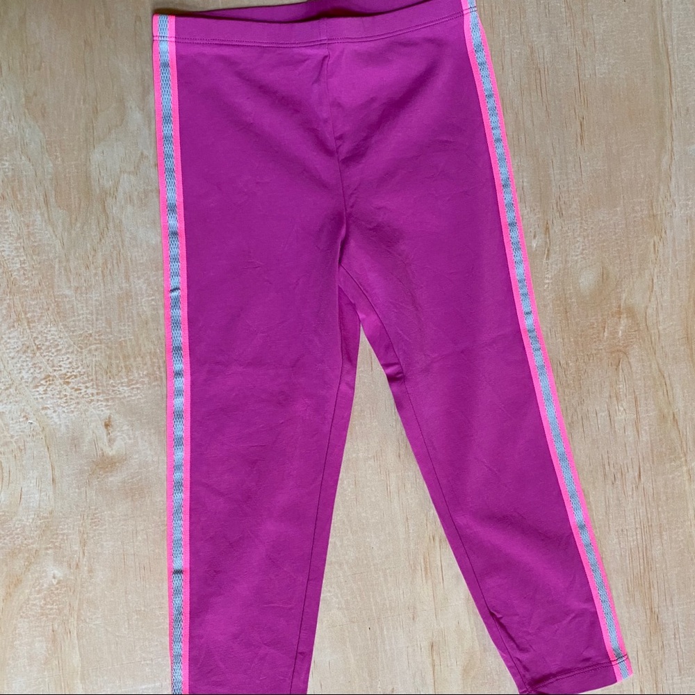NWOT Tea Collection Sporty Capri Legging - Size10